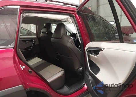 2019 Toyota Rav4 Adventure z USA, uszkodzony, nr VIN 2T3J1RFV6KW019076